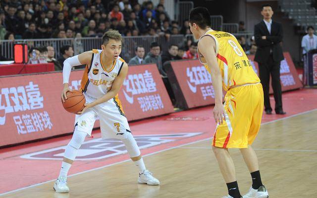 敲起警钟！北京是CBA历史唯一季后赛2-0领先被逆转的球队的简单介绍